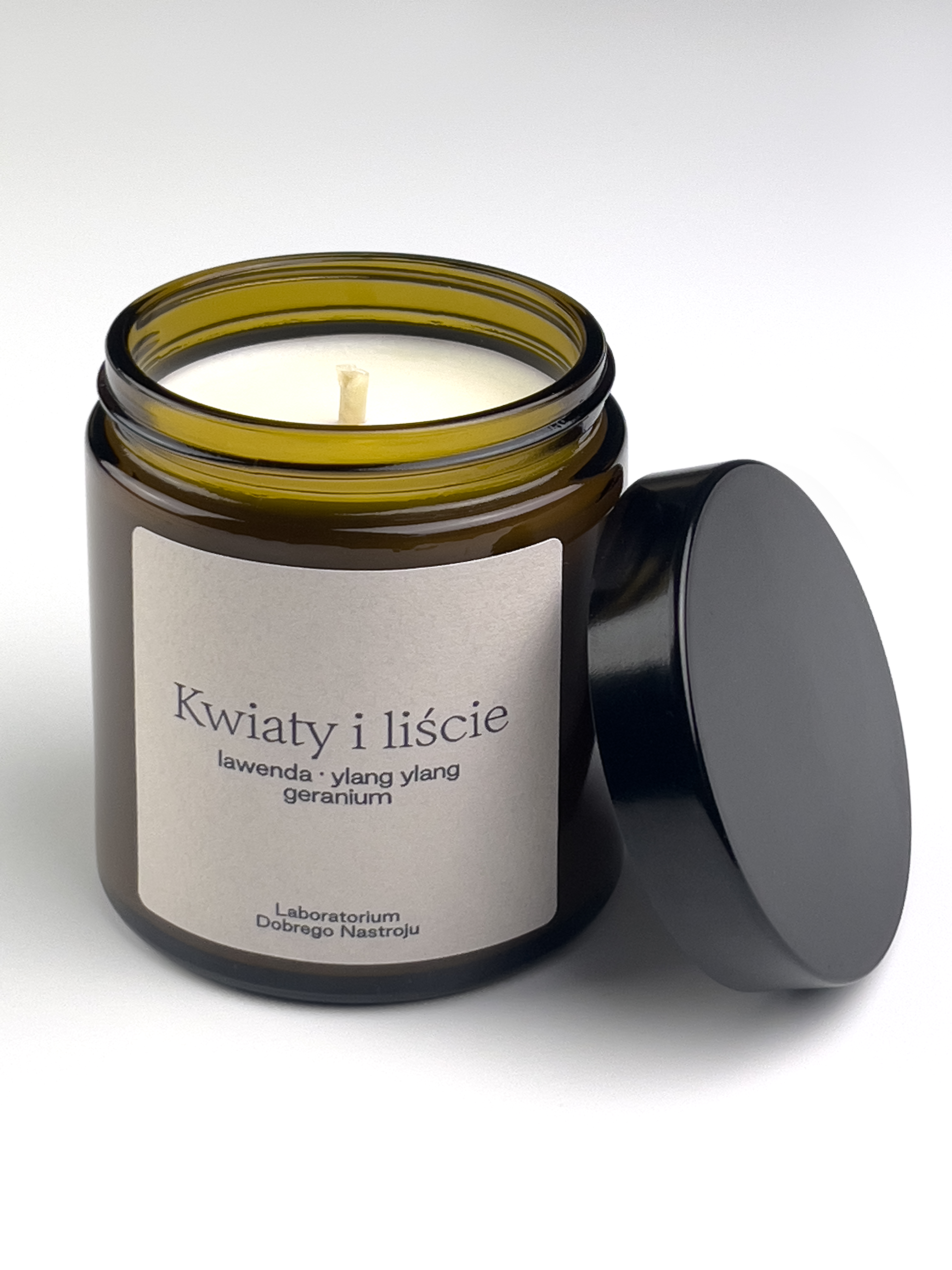 Flowers and Leaves Scented Candle